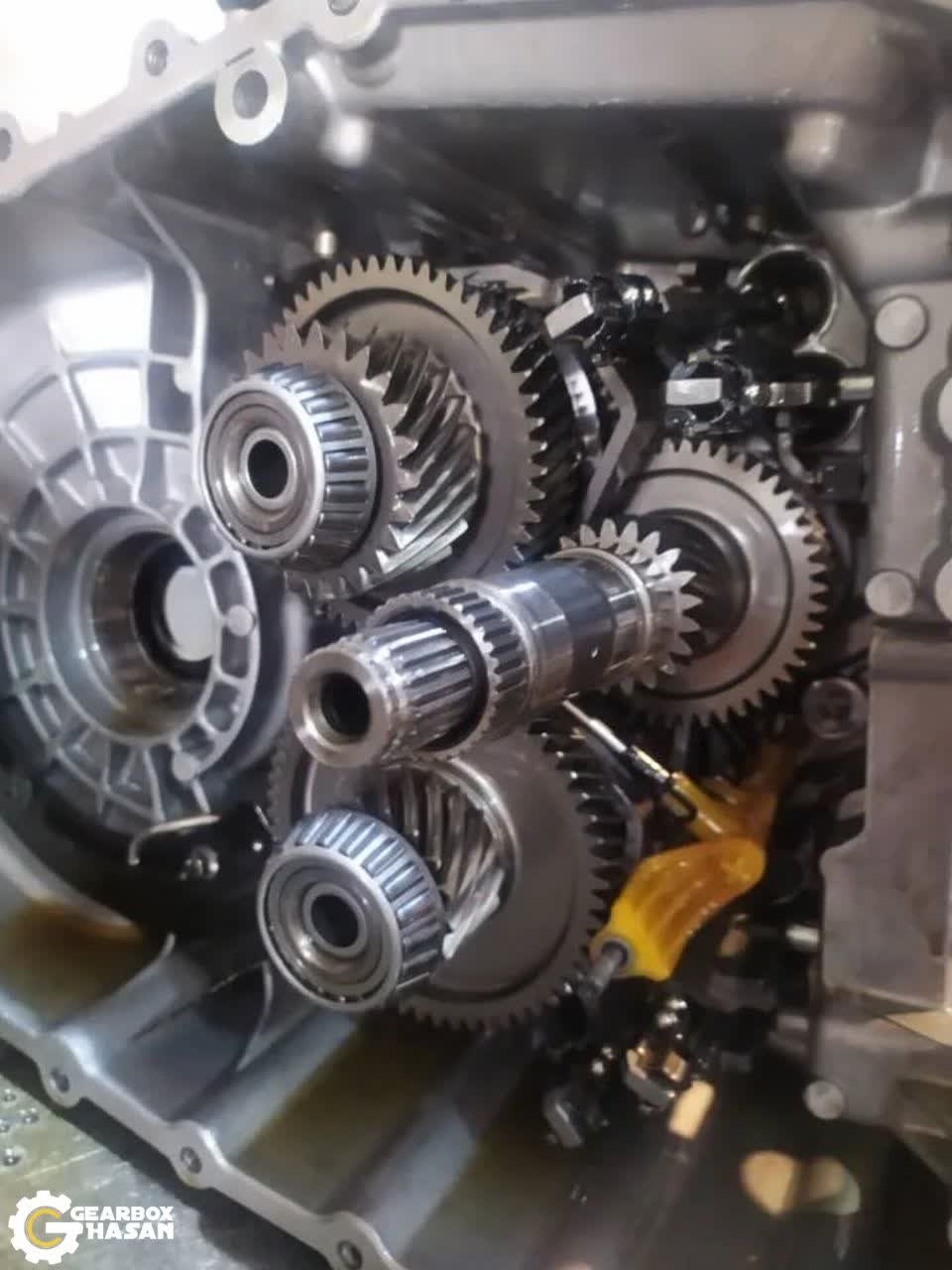 علائم خرابی خنک‌کن گیربکس و روش‌های تشخیص آن