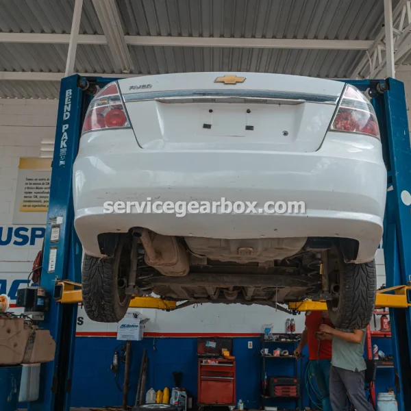 یوسف پور تعمیر گیربکس اتوماتیک خودروهای آفرود در جنوب تهران